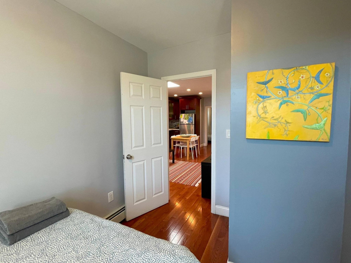 Room 2, Brooklyn 3BR Near Subways, New York