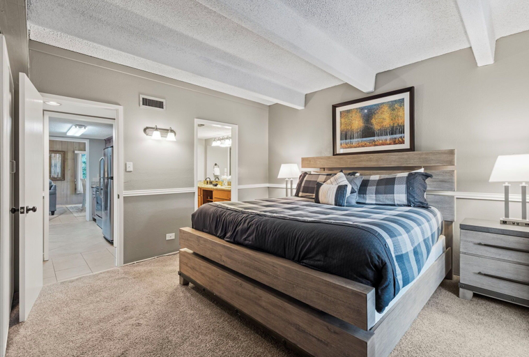 Room 5, Columbine #301, Summit