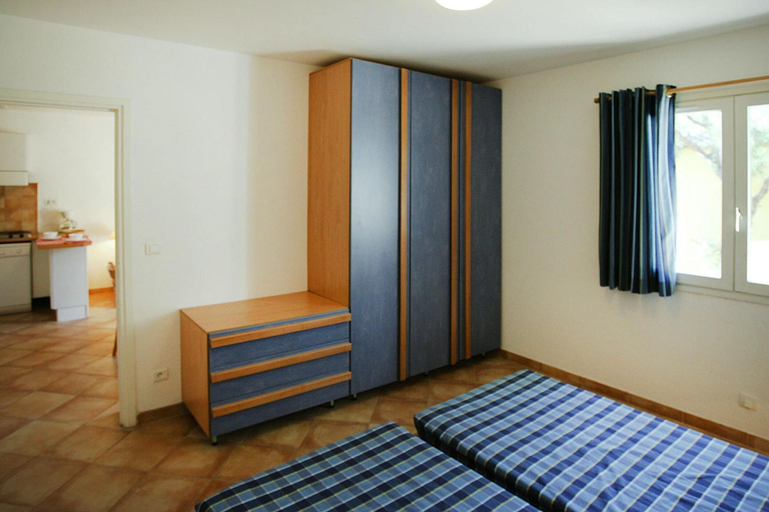 Bedroom 4, Lovely Apartment in Borgo With Shared Pool, Haute-Corse