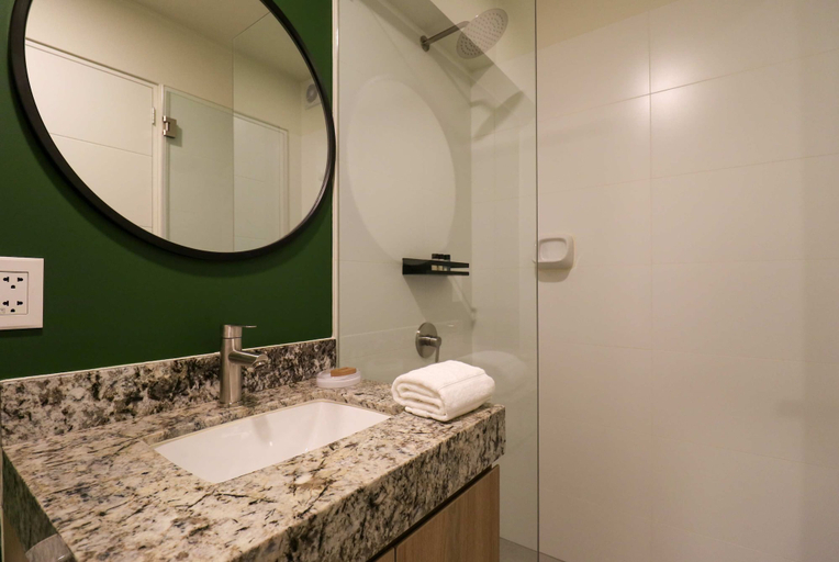 Exterior 3, w Deluxe 2BR w/ Perfect Balcony in Miraflores, Lima