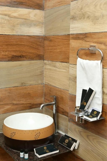 Bathroom 4, Hotel The Rivera, Rajkot