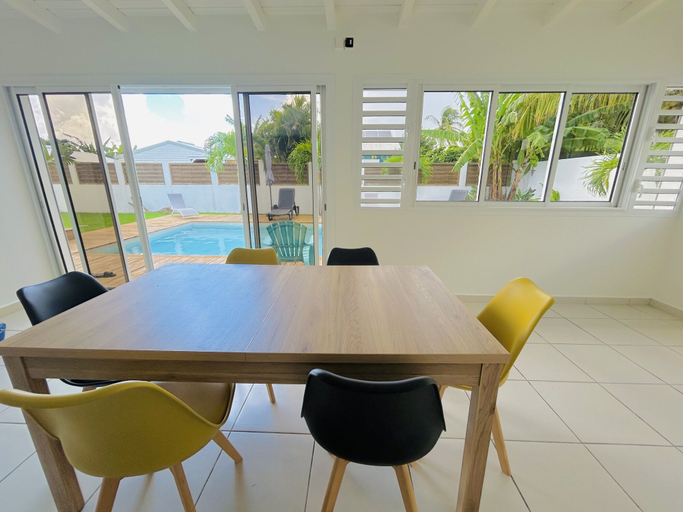 Dining 5, Villa et Appartement indépendant, Saint-François