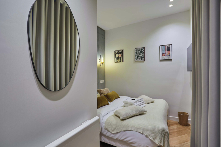 Bedroom 5, Superb Air-conditioned Apartment Center of Paris, Paris