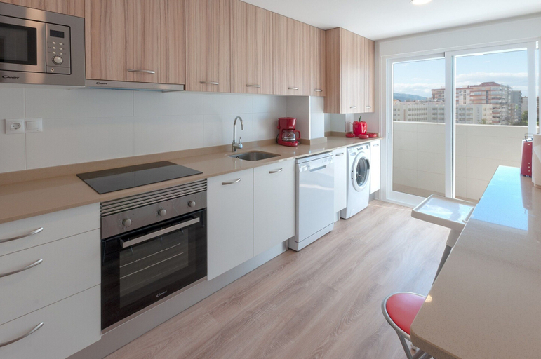 Others 1, Torres Del Mar - Apartment In Grau I Platja, Valencia