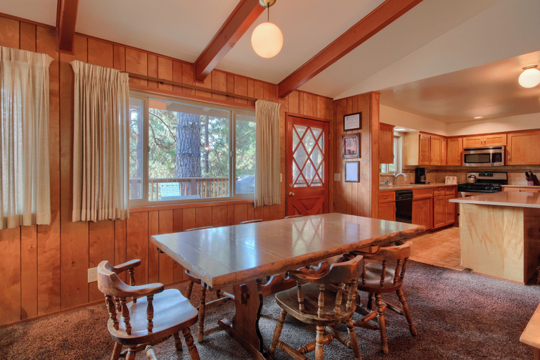 Interior 4, Yosemite's Luxury Estate, Mariposa