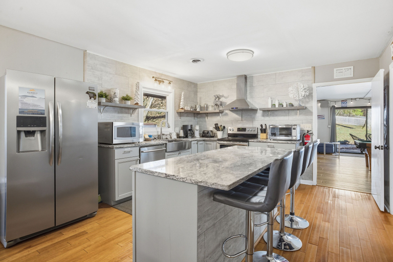 Private kitchen 2, Smokin' Blue Villa 3 Bedroom Home, Sevier