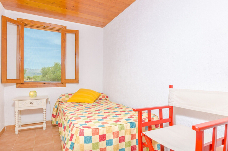 Room 4, Son Sabater - Villa With Pool, Baleares