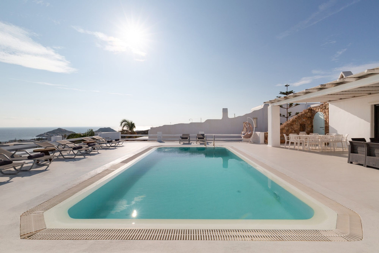 Room 2, Princess II in Mykonos, South Aegean