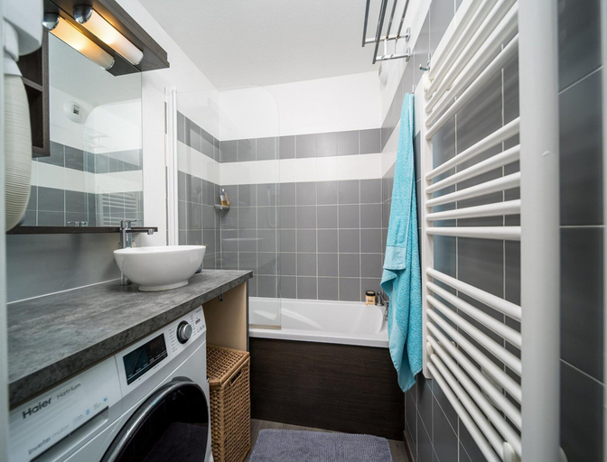 Bathroom 2, C. Du Verdon Ndeg3308 - 3P6, Alpes-de-Haute-Provence