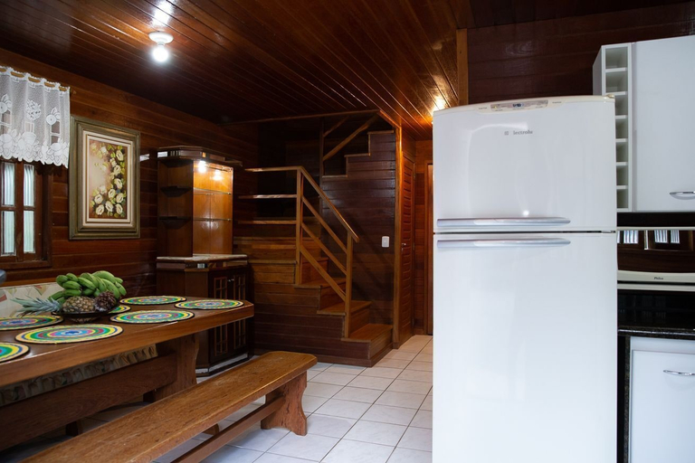 Room 2, Chal Luz do Sol Pet Friendly c Vista e Garagem, Domingos Martins
