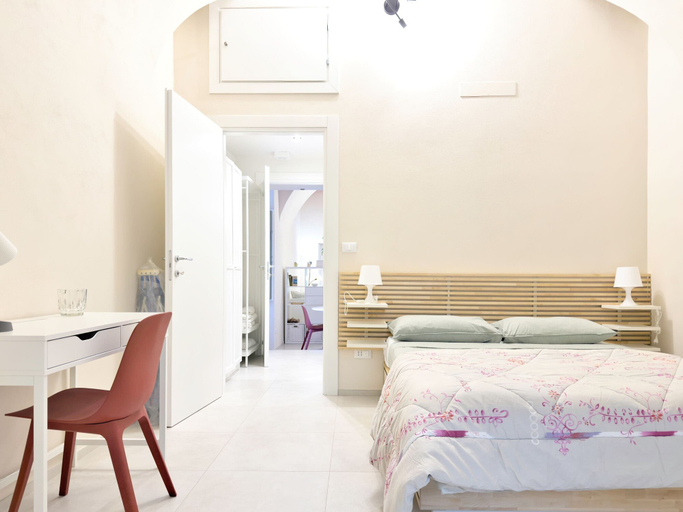 Room 5, Loft Portici in Torino, Torino