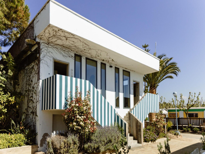 Exterior 3, Stylish Chalet in Mont-roig, Tarragona