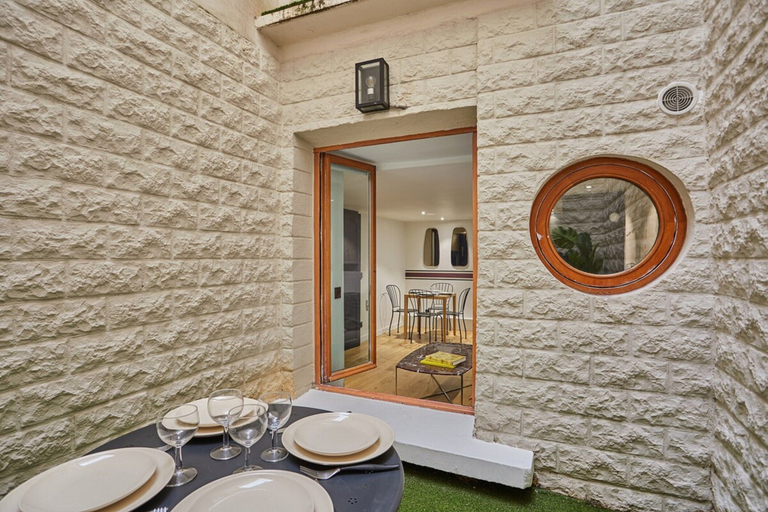 Dining, Charming Apartment Faubourg St Honore Madeleine, Paris