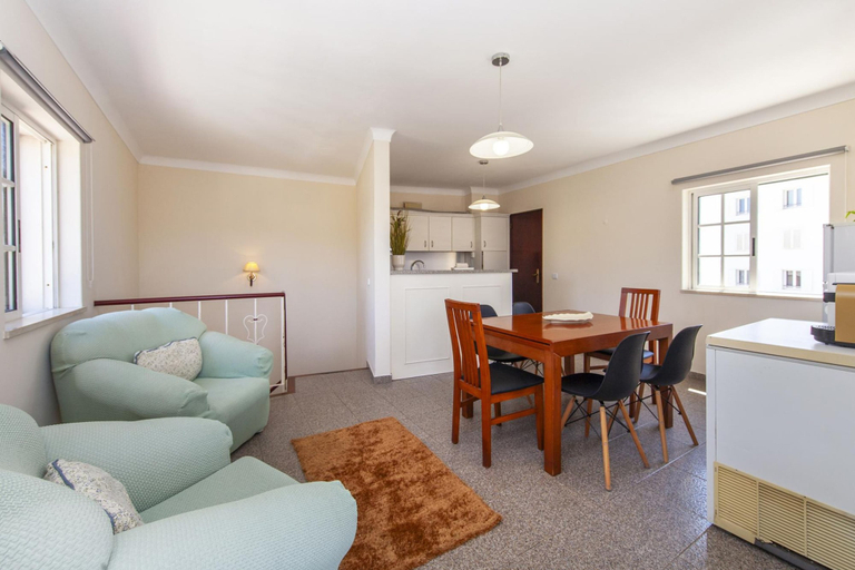 Room 3, A76 - Casa da Ponte Duplex in Lagos, Lagos