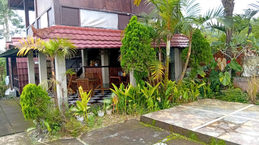 Lobby 3, OYO 95104 Lisa Homestay, Denpasar
