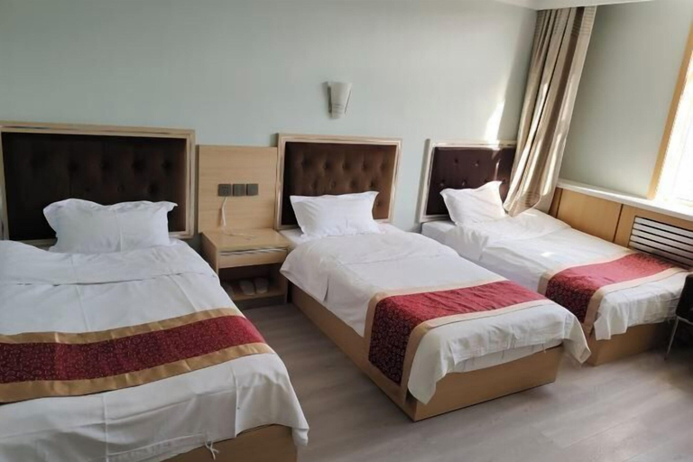 Bedroom 2, Wengniud Jiafulai Business Hotel, Chifeng