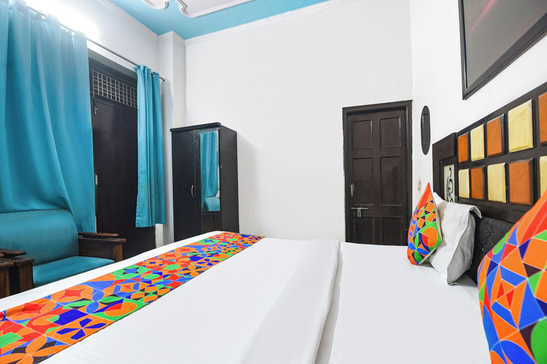 Room 5, Fabhotel Decent, Delhi