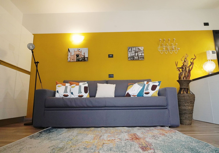 Room 2, Candiani A2 Monolocale, Milano