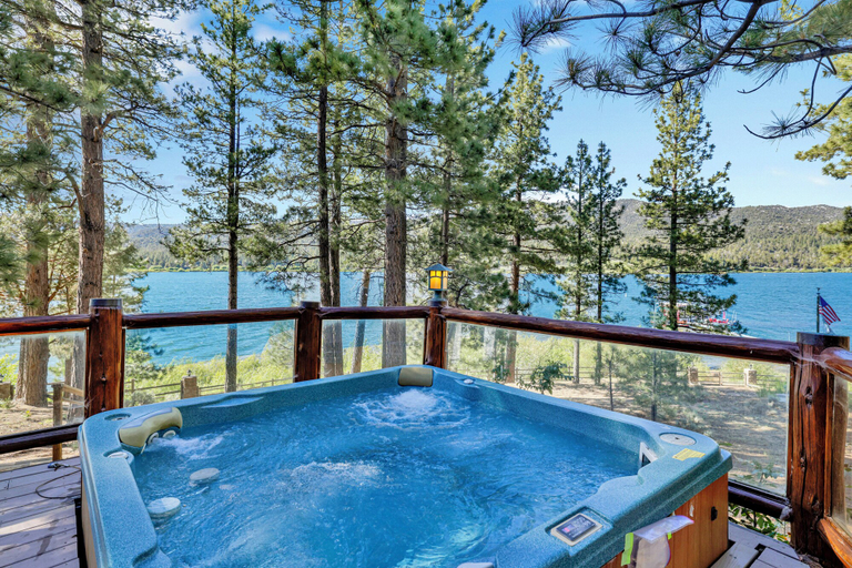 Sport & Beauty 5, Eagle Point Lake House #2471, San Bernardino