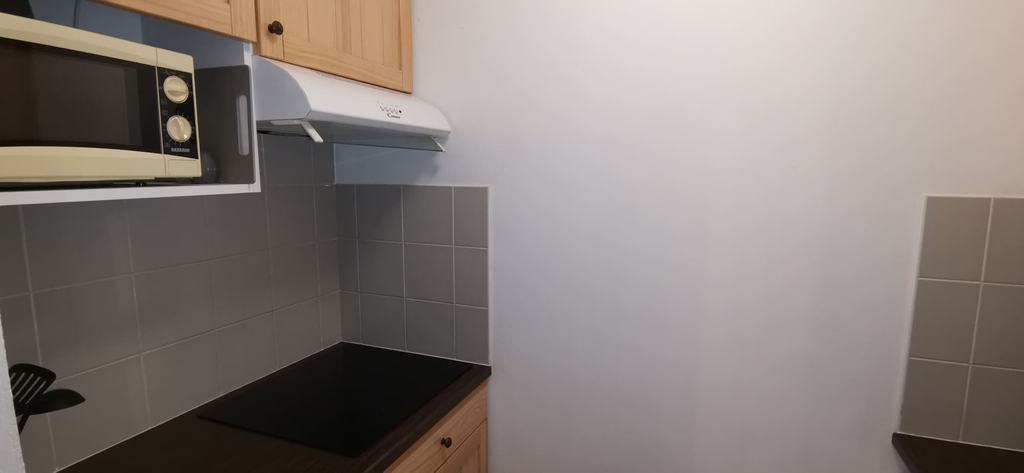 Private kitchen 4, J. de Balnea E Ndeg02 - 2P6, Hautes-Pyrénées