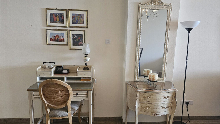Others 5, 116 NIC 303 - Stay Vintage Central Suites