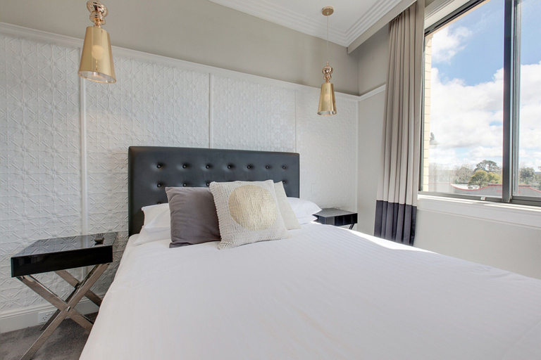 Room 5, Perfect Located 2-bed Blue Mountains Getaway, Blue Mountains