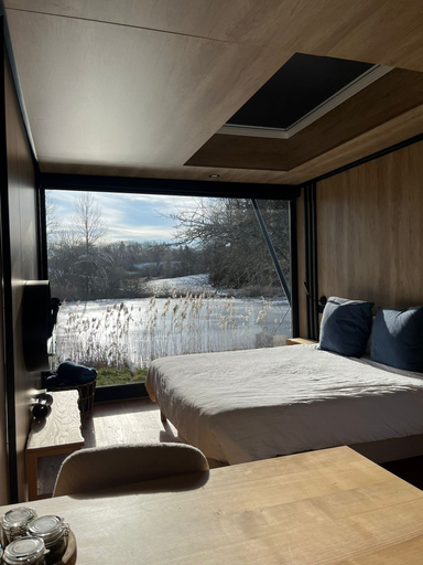 Bedroom 3, Bleu Minuit - La Rive Etoilée, Ain