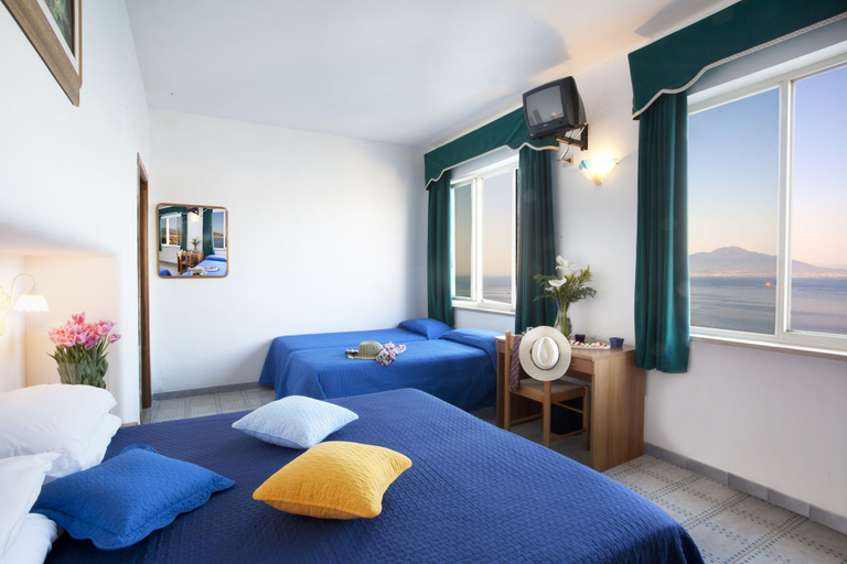 Bedroom 3, Settimo Cielo, Napoli