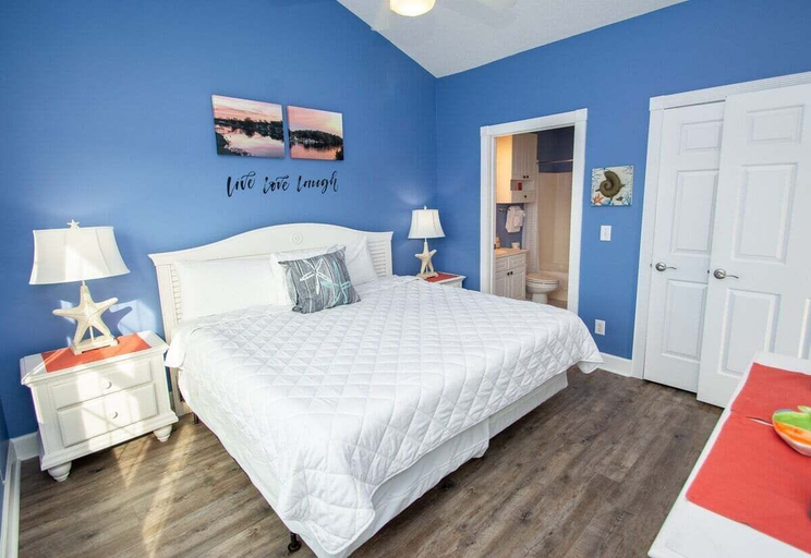 Interior 5, River Walk 301, Horry