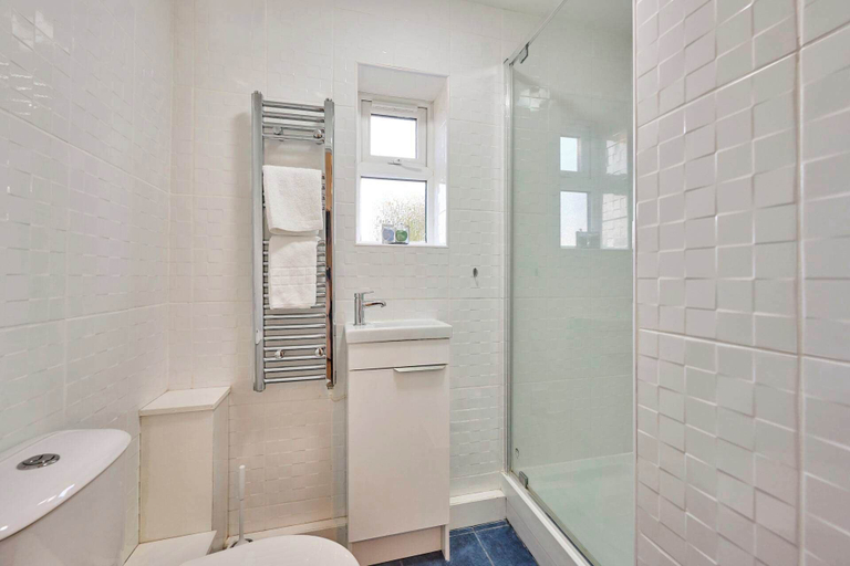 Room 4, Host Stay Willow Way, Norfolk