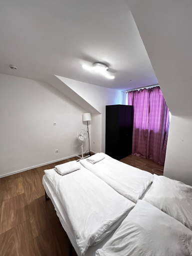 Room 4, Beautiful 2BR Apt Near U6 Schoepfwerk, Wien