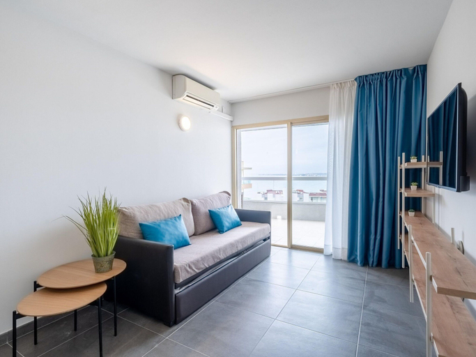 Living area 4, Chic Stay by the Beach, Tarragona