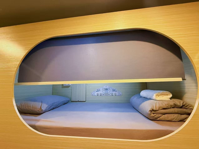 Bedroom 3, Coller Chinatown, Singapore