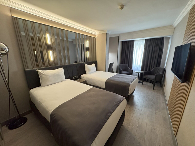Bedroom 4, Aven Hotel, Beyoğlu