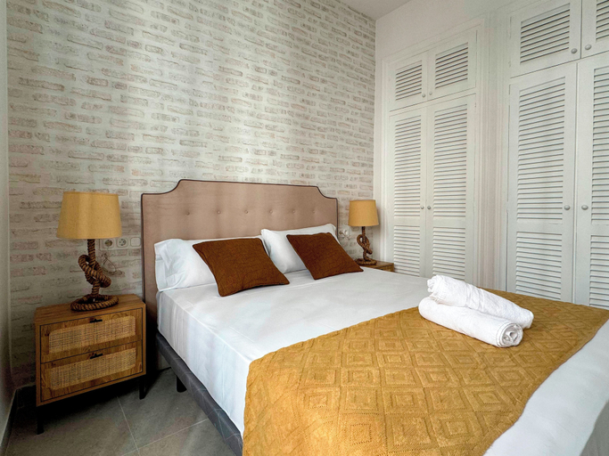 Room 4, Apartamentos Plaza San Agustin 3000, Granada