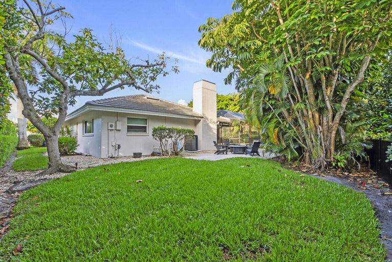Room 4, Fountainhead Listing Before Removing due to Annual Requirement, Collier