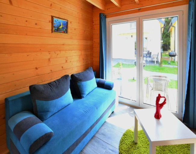 Others 5, Large Holiday Homes, Swimming Pool, Jacuzzi, Kołobrzeg