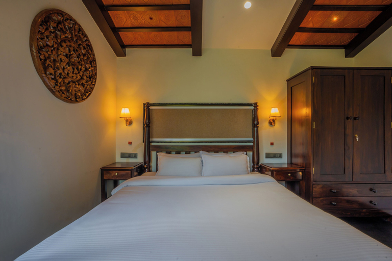 Room 5, ELIVAAS Energise Soul Retreat, Nashik