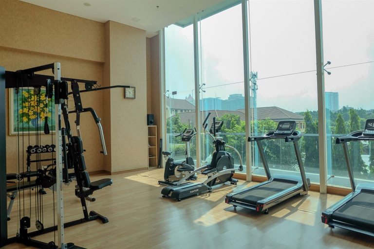 Fitness facility, Wonderfully Warm And Homey Studio Apartment Capitol Suites, Jakarta Pusat