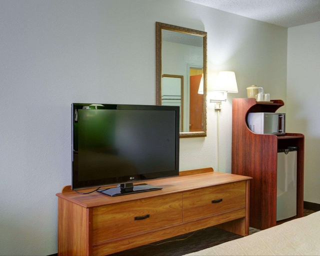 Bedroom 5, Garner Hotel Del Valle - Austin Southeast by IHG, Travis