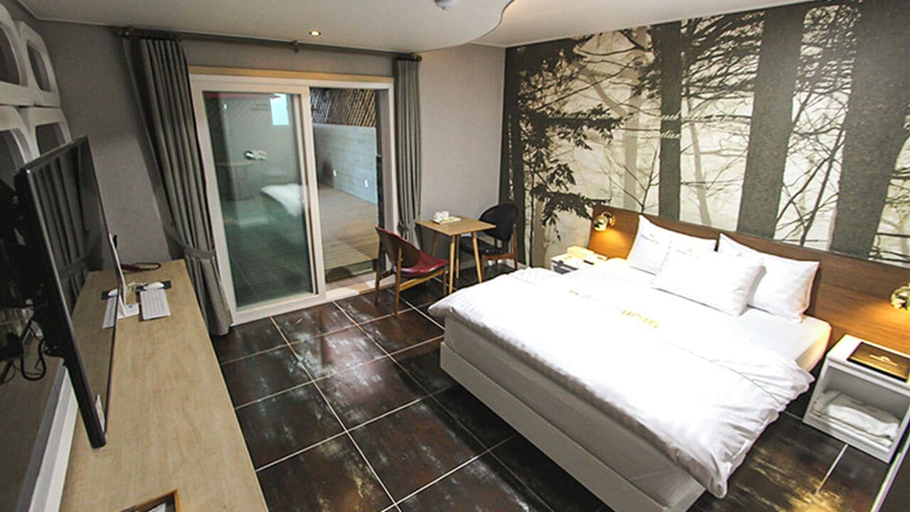 Room 2, Gumi Prime Hotel, Gumi