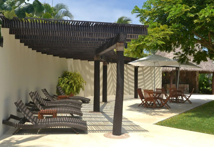 Room 3, Terrazas Golf 12 Paradise at Your Fingertips, Compostela