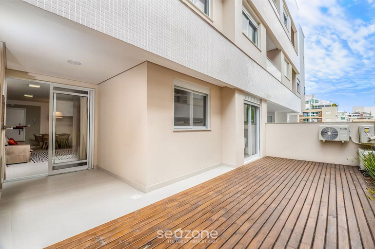 Terrace/patio, Apt w/ BBQ 650 m From the Beach Ingleses Cci003, Florianopolis