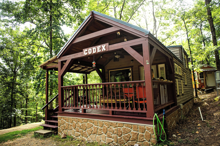 Exterior & Views, Codex Cabin, Pike