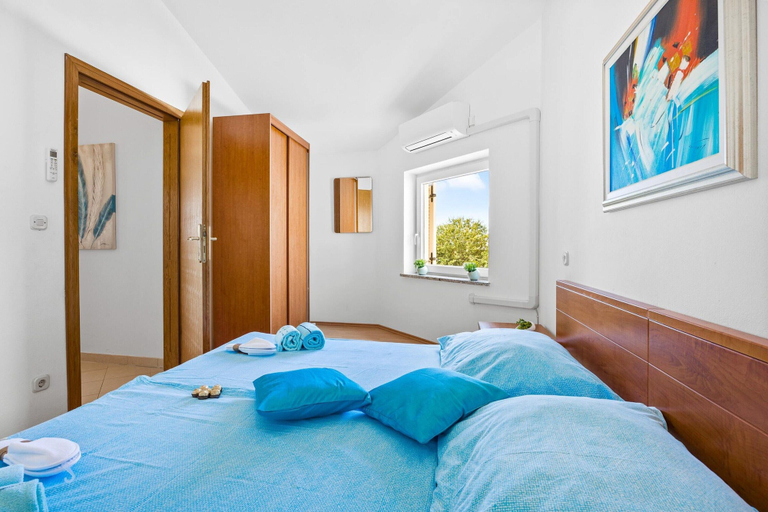 Room 3, Family-friendly Apartment With sea View, Medulin