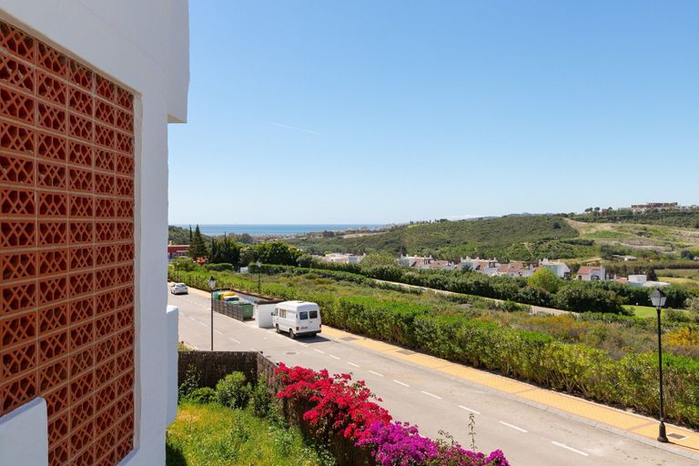 Others 2, Bahia Casares 4 - Apartment In Casares. Free Wifi, Málaga