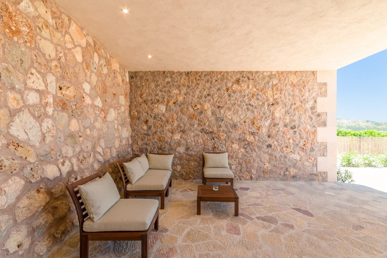 Balcony 3, Villa in Spain With Private Pool & Beaches Nearby, Baleares