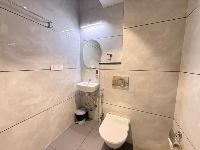 Bathroom 5, Hotel RK Residency, Ujjain