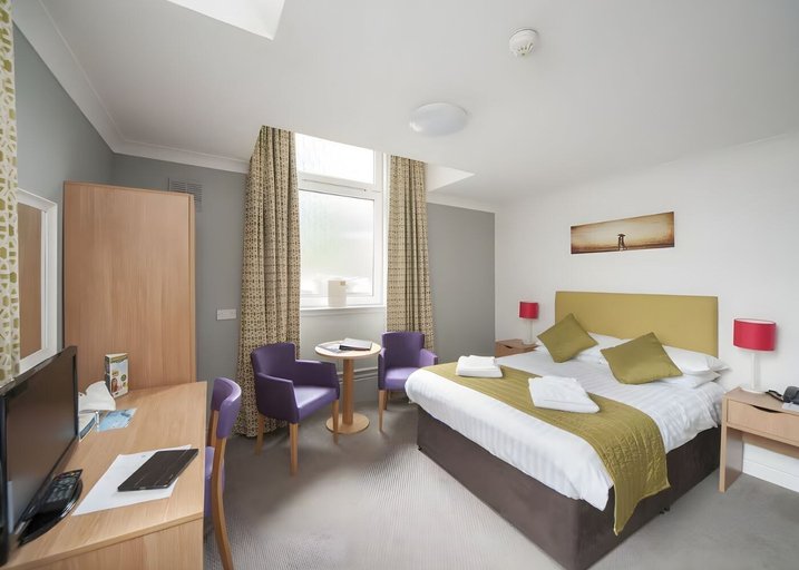 Bedroom 2, The Valley of Rocks Hotel, Devon
