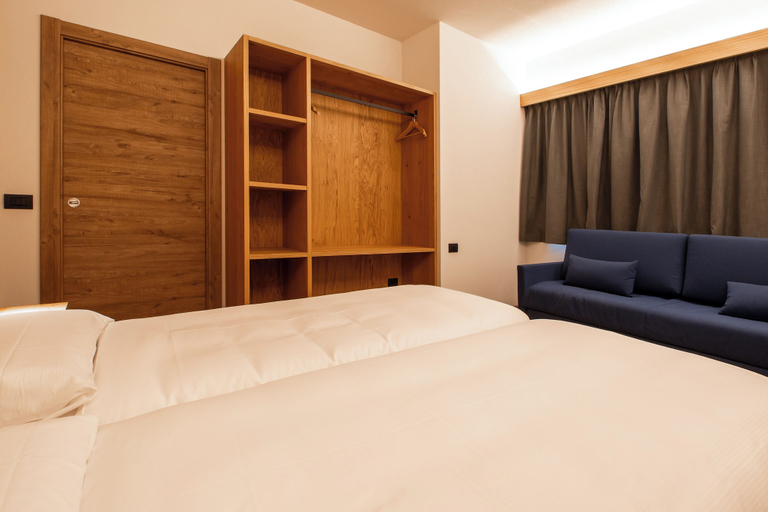 Bedroom 4, Chalet Layla by Original Galli, Sondrio